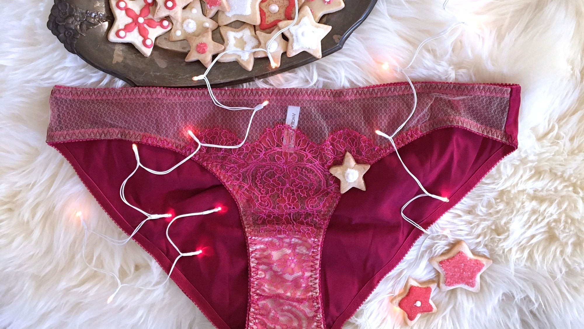 Plus size, silk and lace, red underwear in size XL