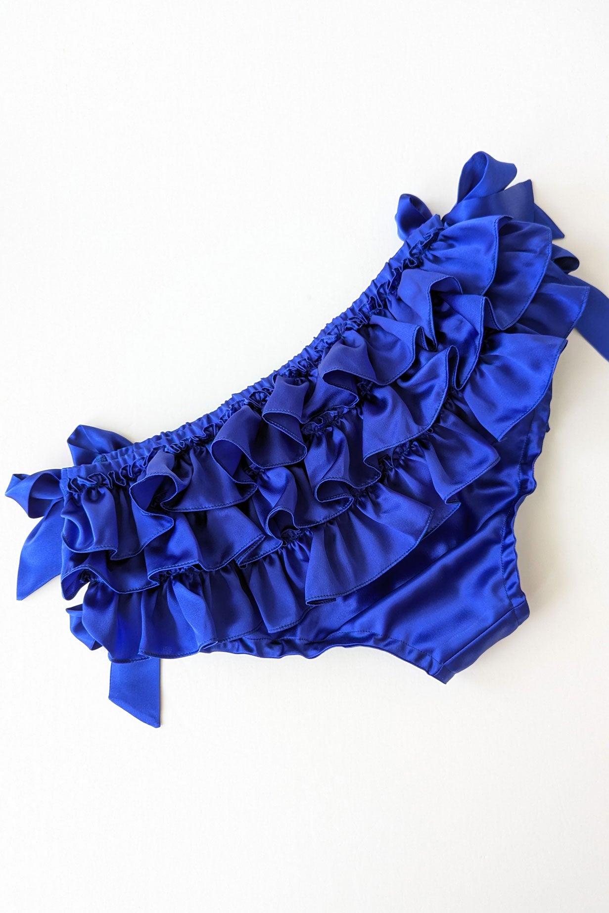 Silk ruffled panties - Sapphire