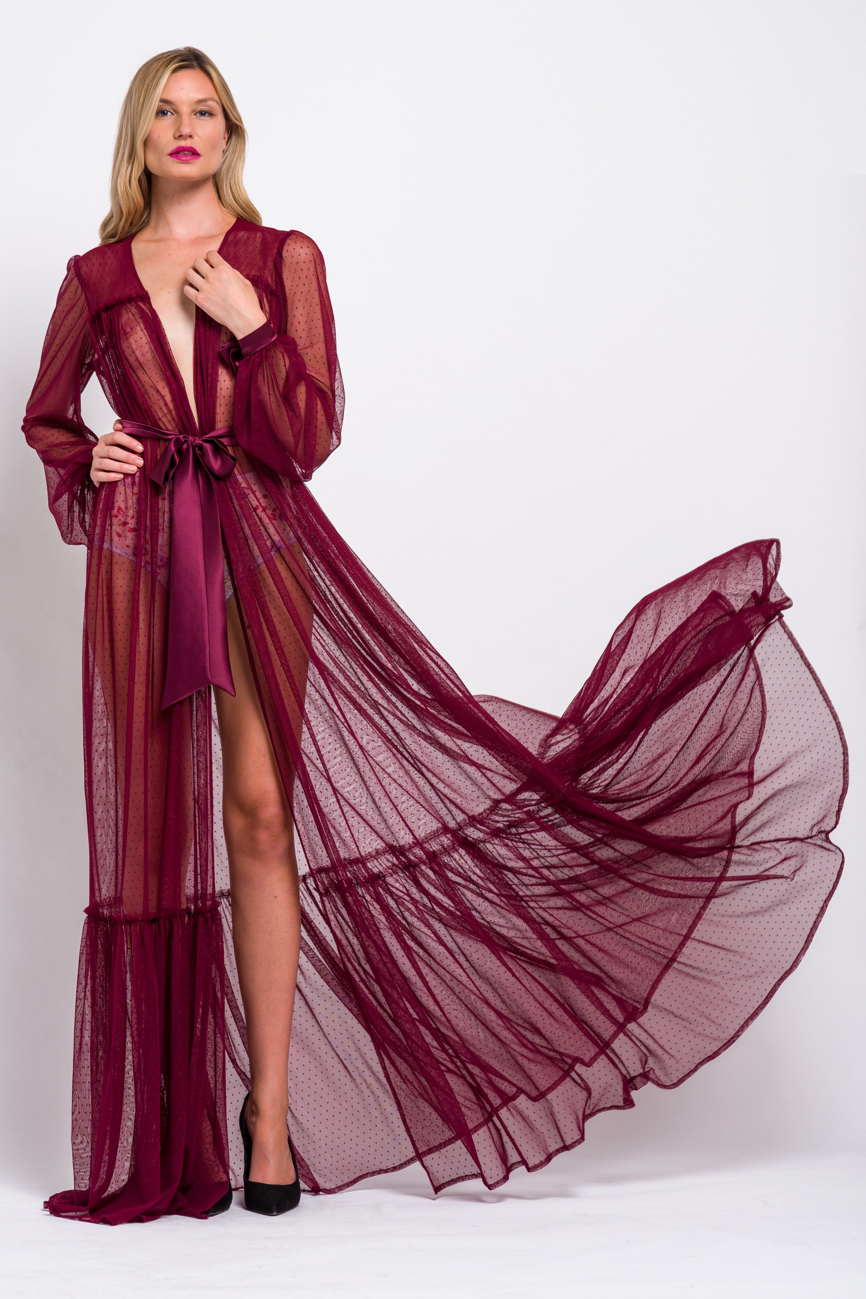 Retro, dotted net dressing gown with tulle ruffles and silk belt