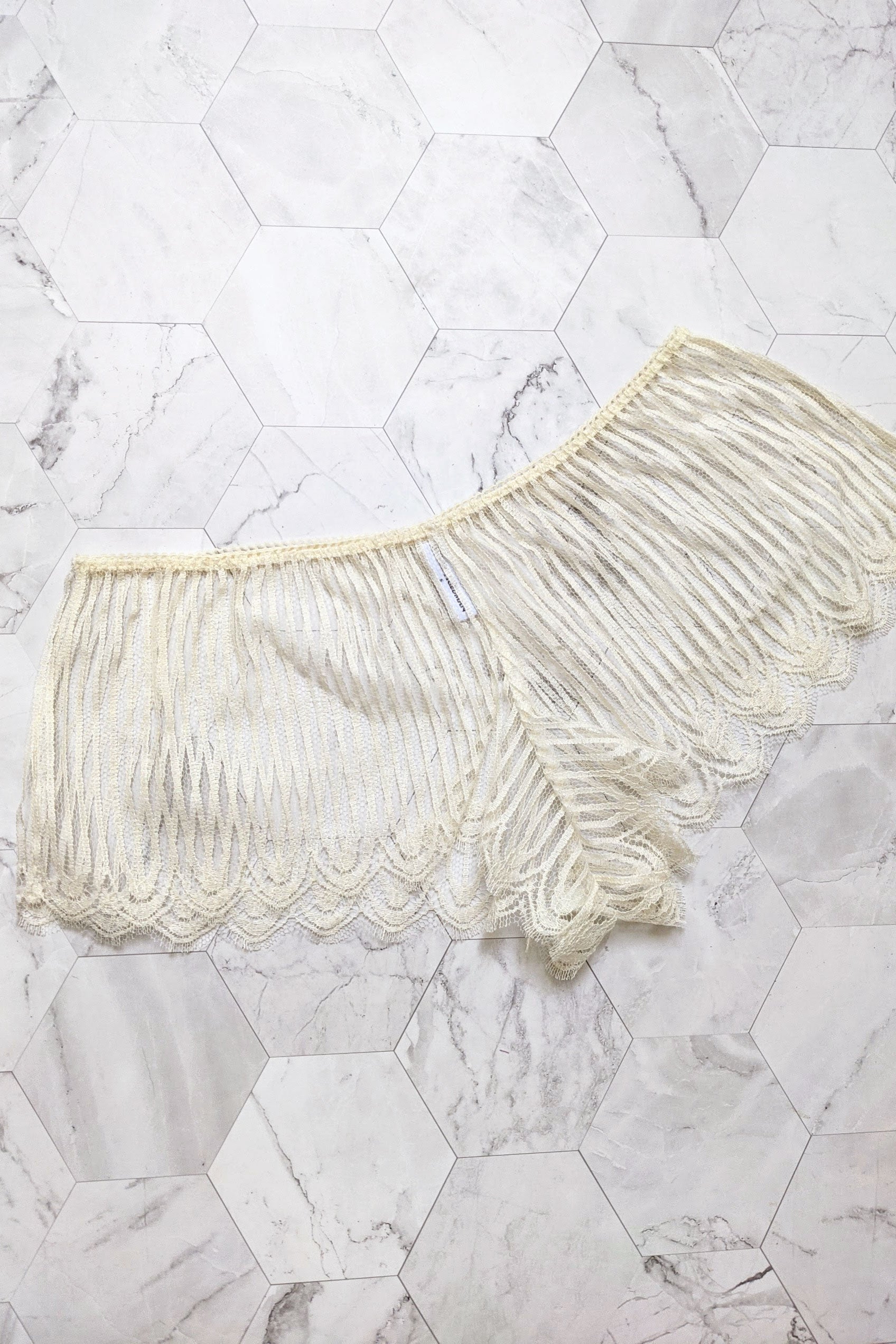 Ivory Dentelle shorts handmade in french lace