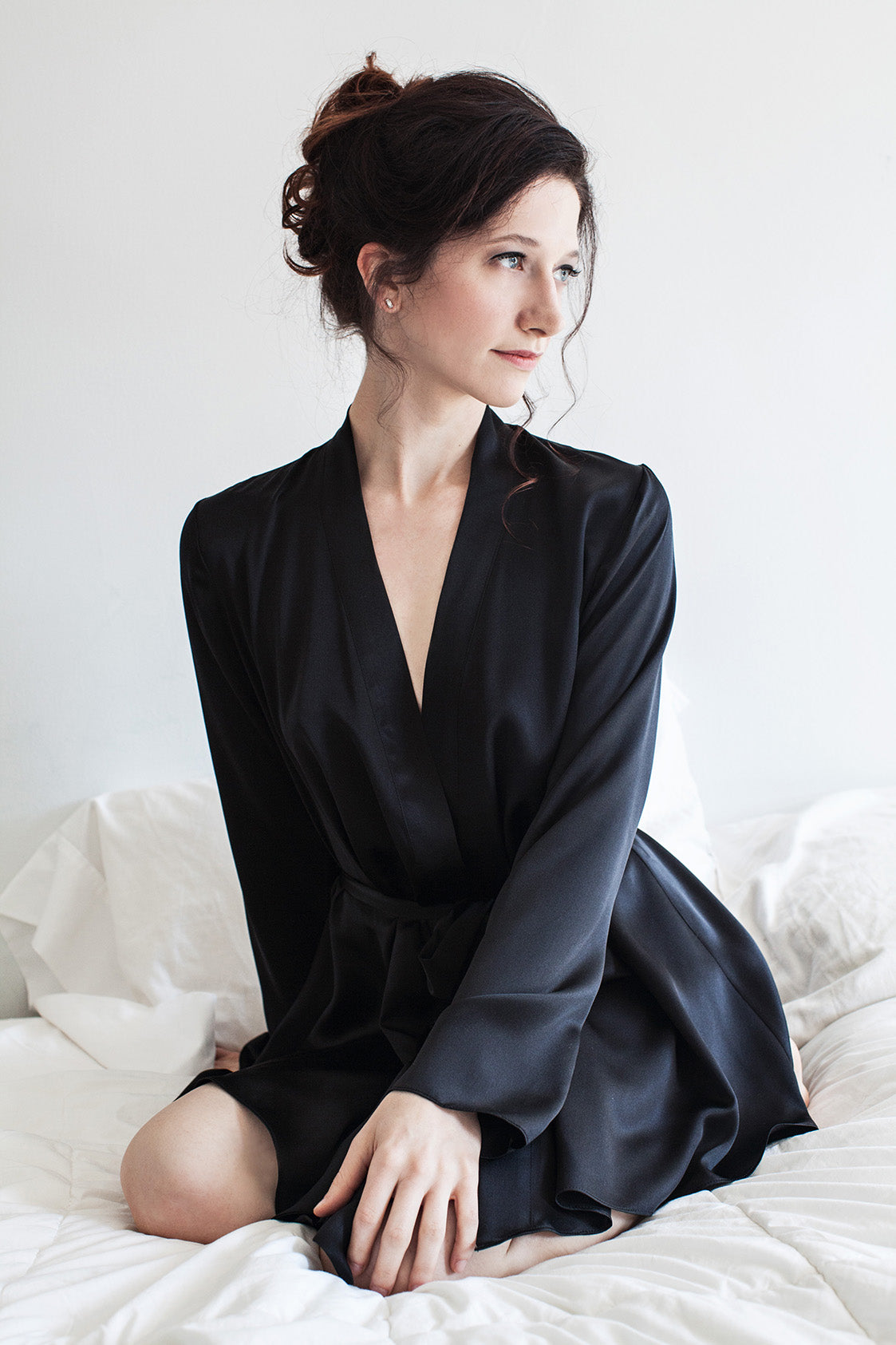 Retro style silk robe with long sleeves in black silk