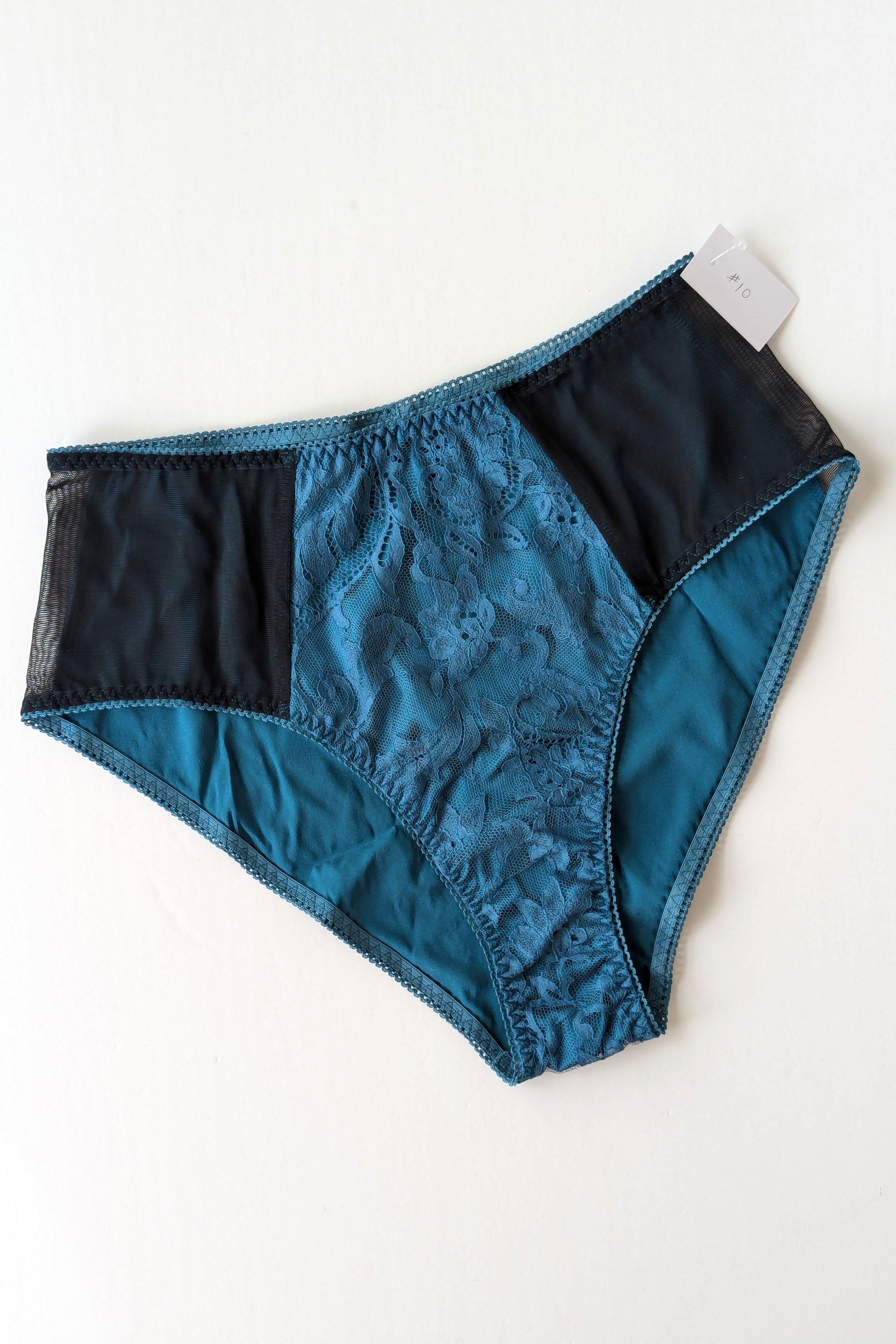 Silk and lace knickers - Ocean 3