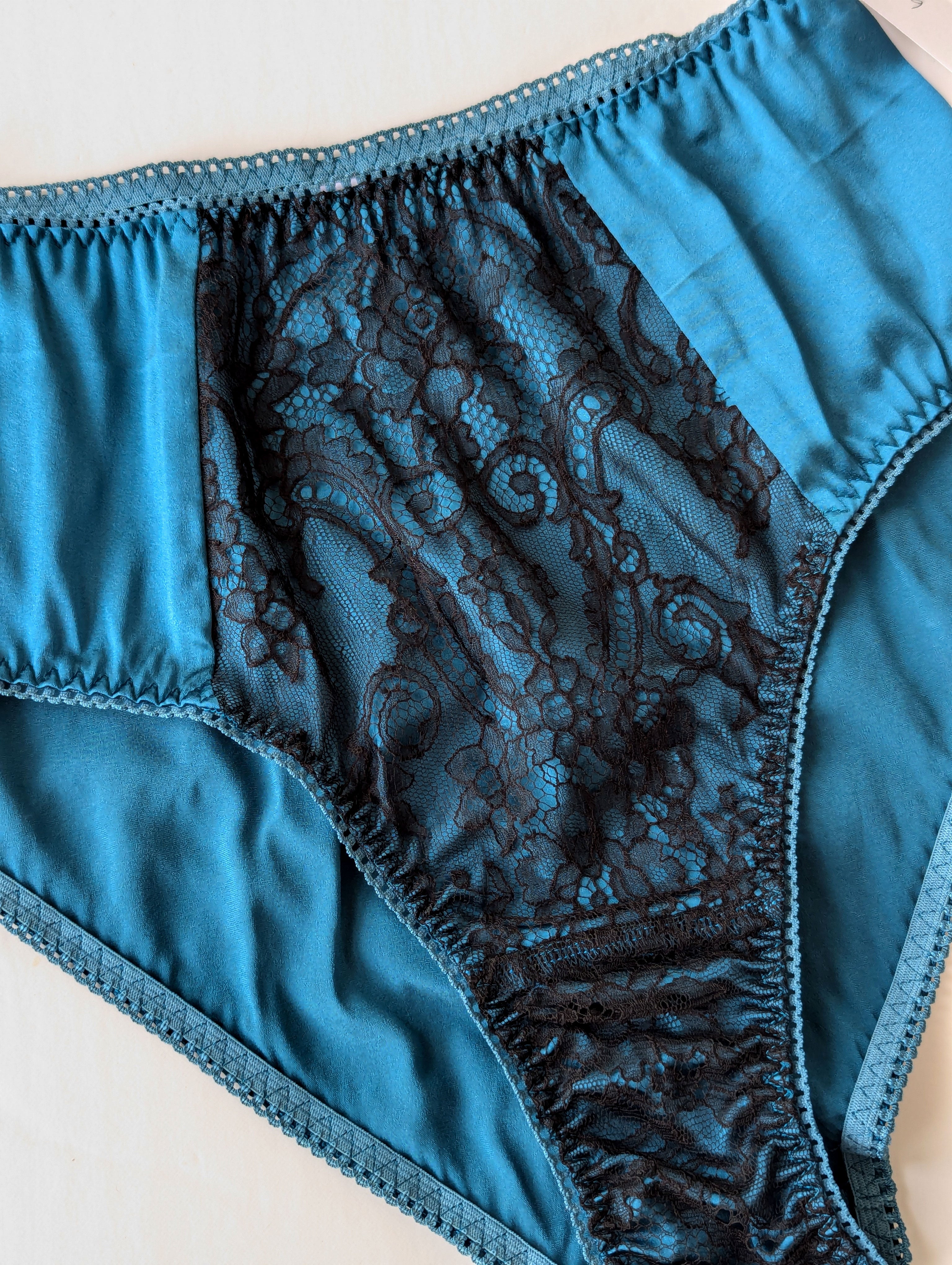 Silk and lace knickers - Ocean 2
