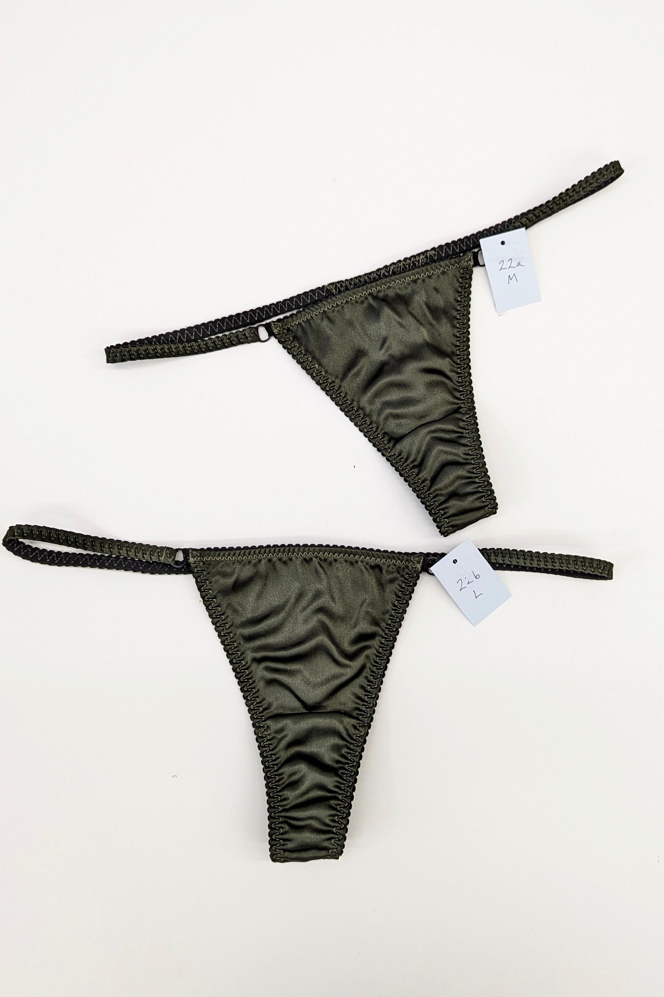 Louisa thong - forest green