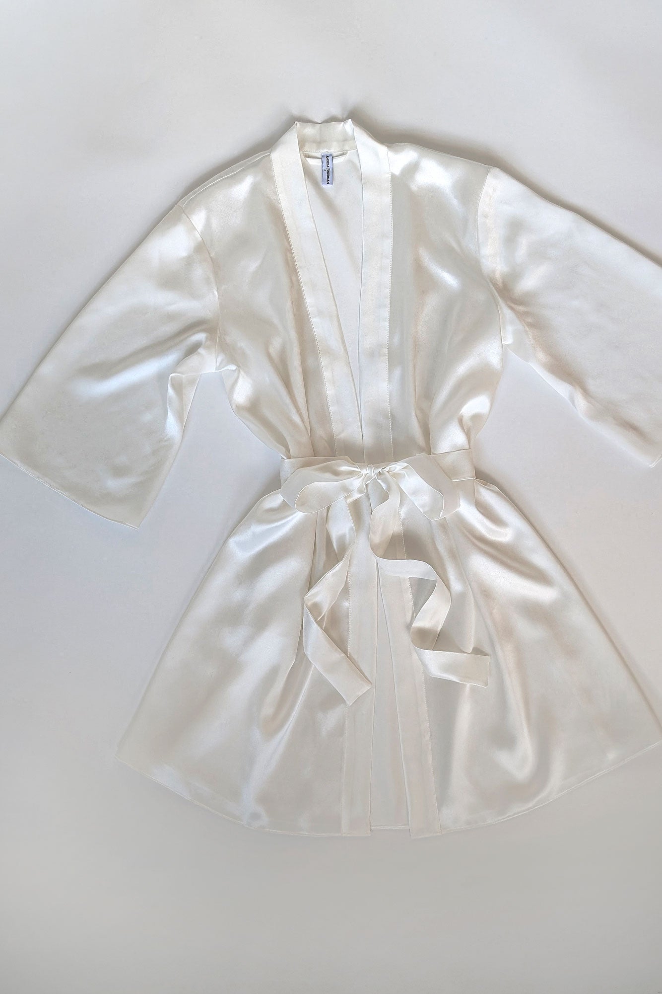 Victoria robe (sample)