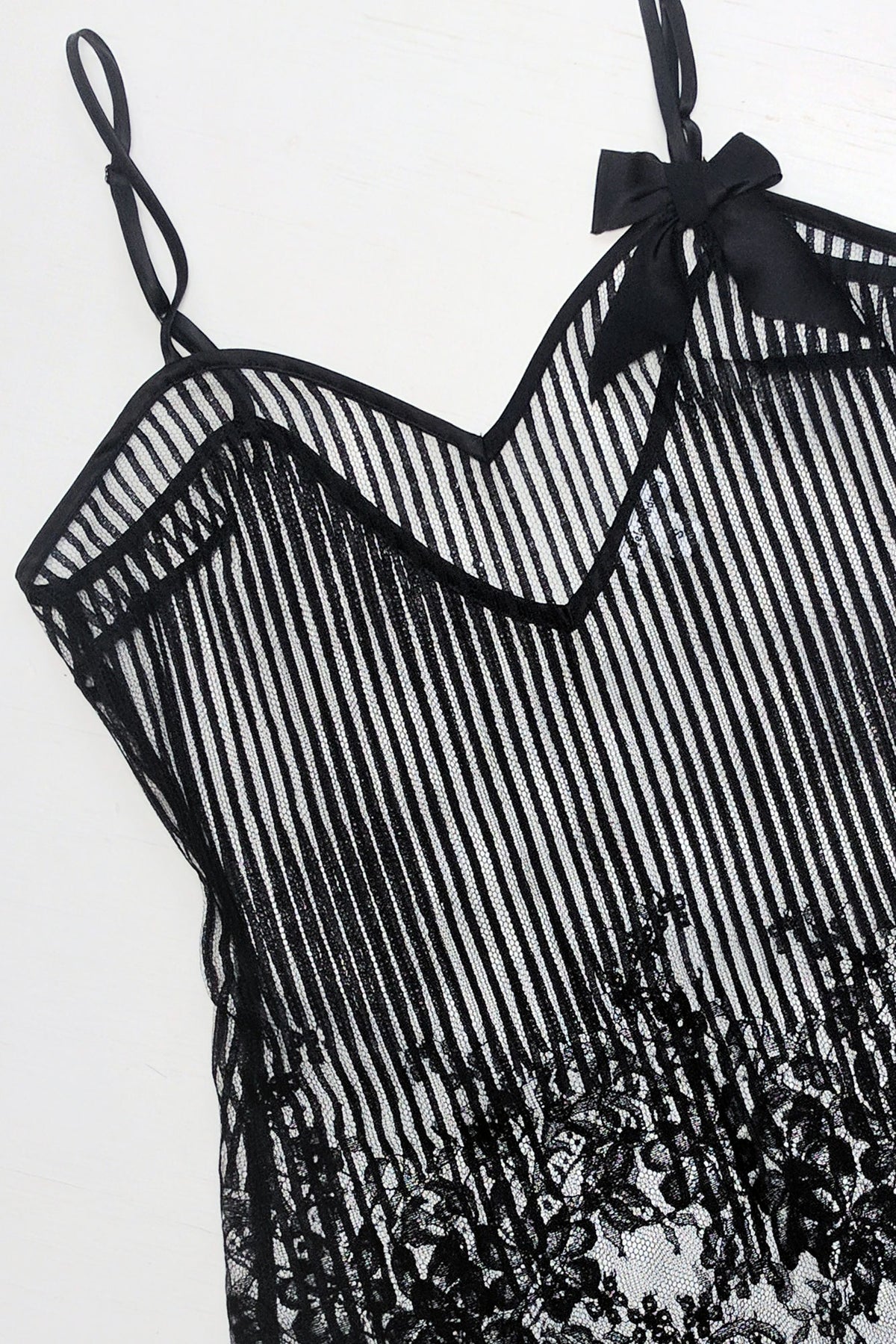 ALLURE- Slip Lace Dentelle Noir