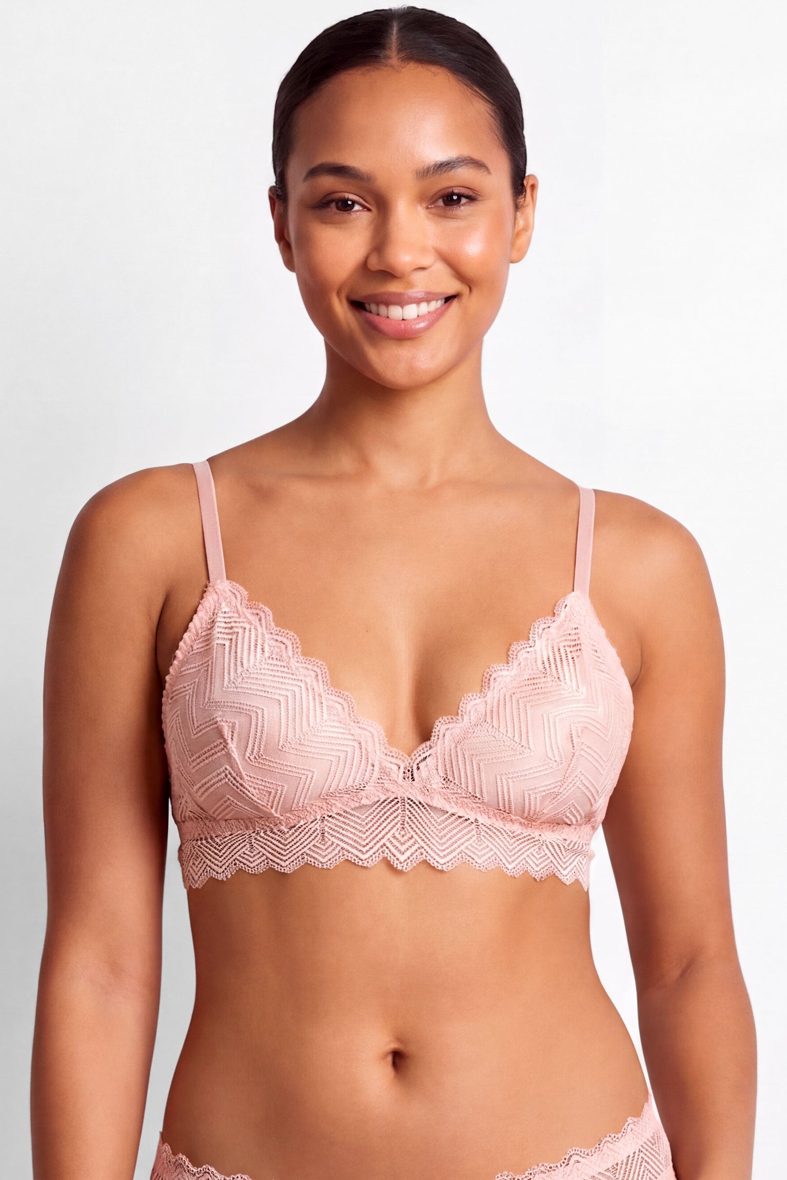 Faye pink lace bralette with silk lining and geometric details