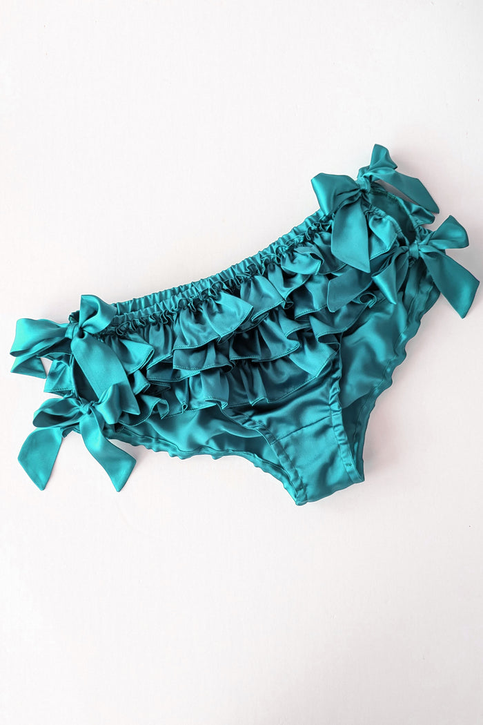 Custom color lingerie sets | 100% silk ruffled panties