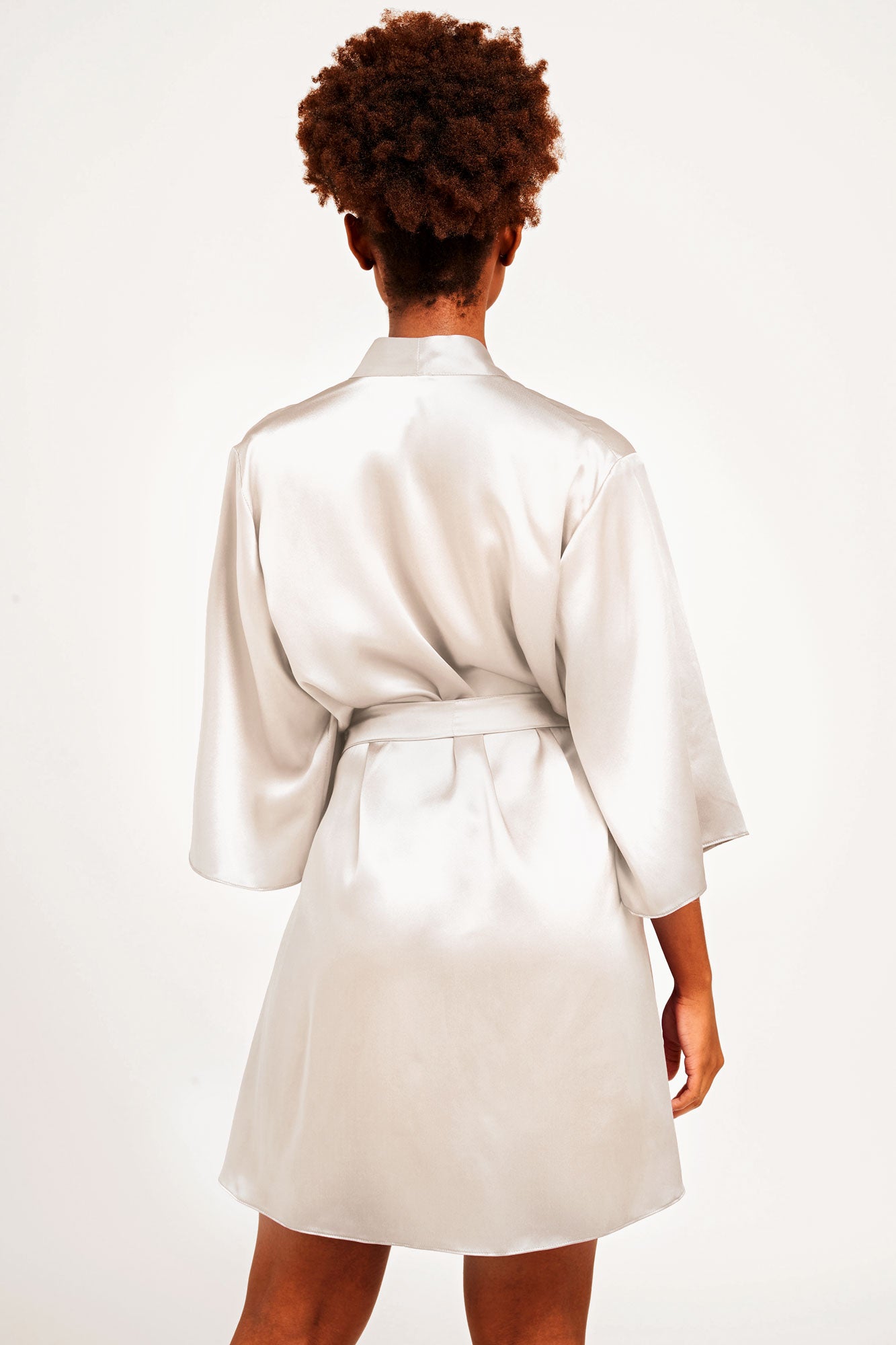 Victoria robe