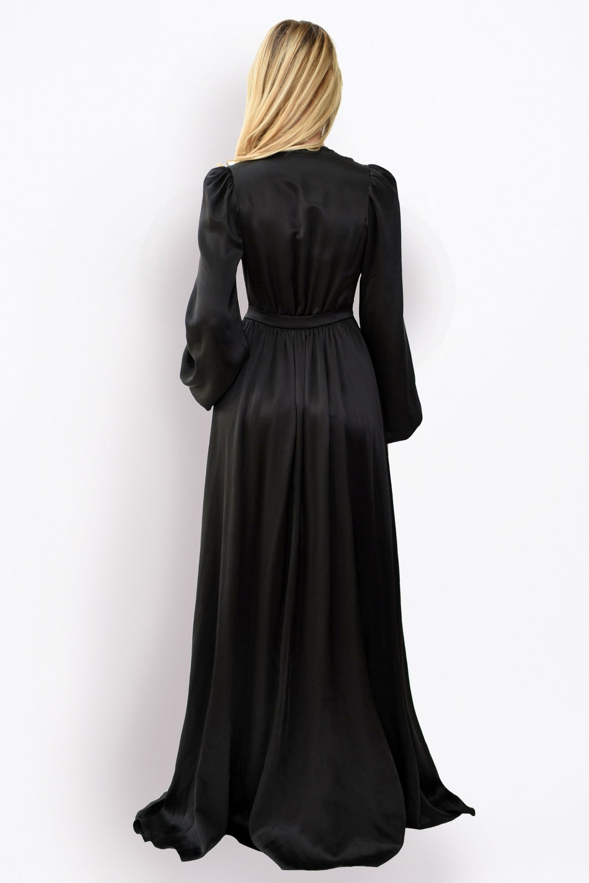 Forrooms Robe Luxury, floor-length robes and silk dressing gowns